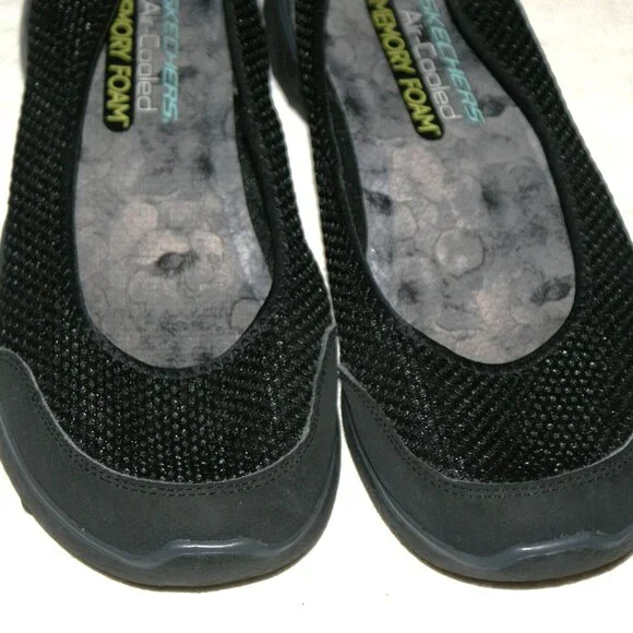 Skechers AIr-Cooled Memory Foam Comfy Size 9 So soft and comfortable - Picture 2 of 8
